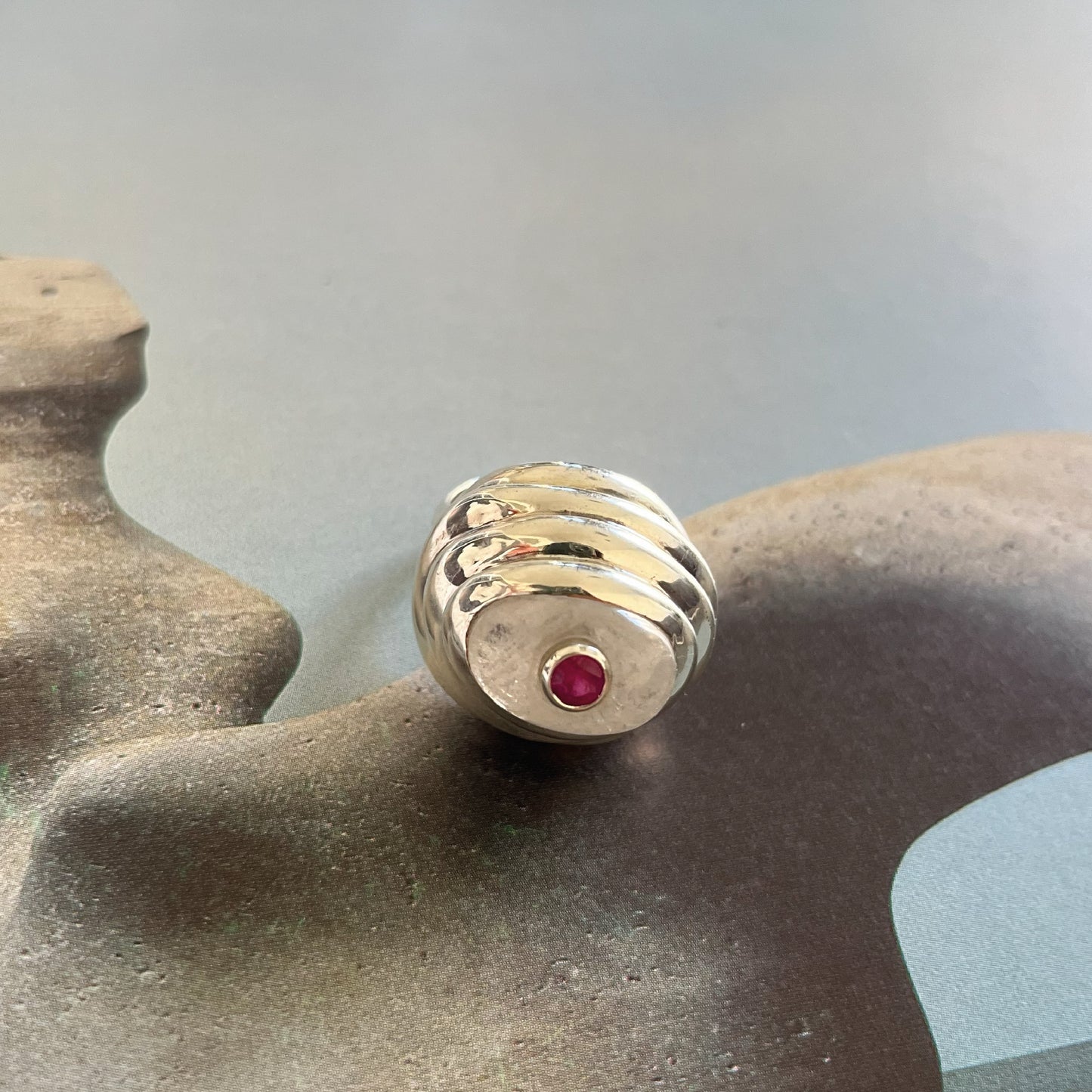 ANILLO OROS RUBÍ